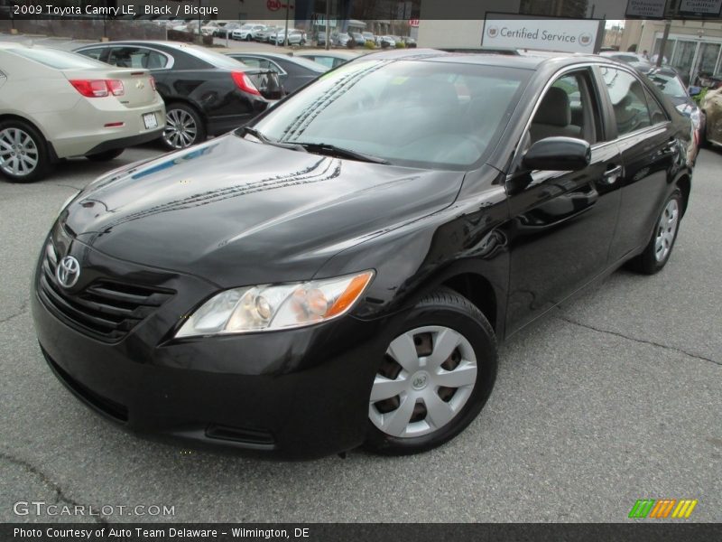 Black / Bisque 2009 Toyota Camry LE