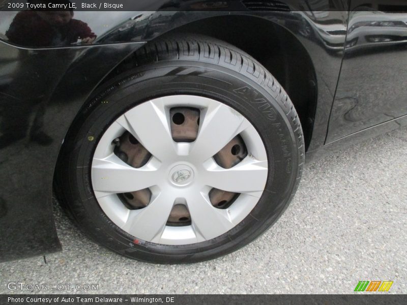Black / Bisque 2009 Toyota Camry LE