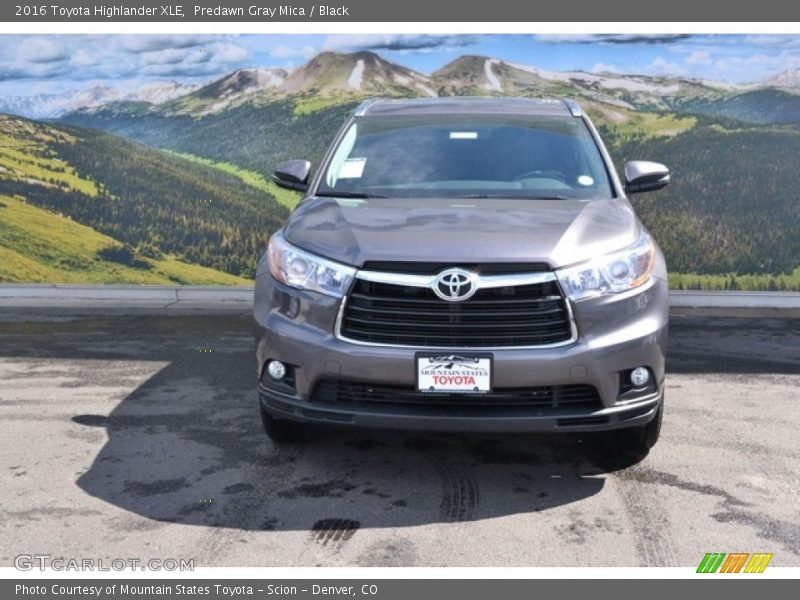 Predawn Gray Mica / Black 2016 Toyota Highlander XLE