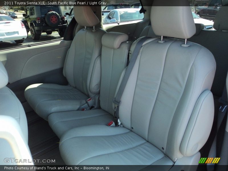 South Pacific Blue Pearl / Light Gray 2011 Toyota Sienna XLE