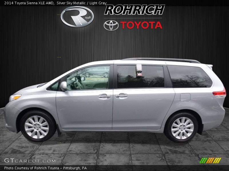 Silver Sky Metallic / Light Gray 2014 Toyota Sienna XLE AWD