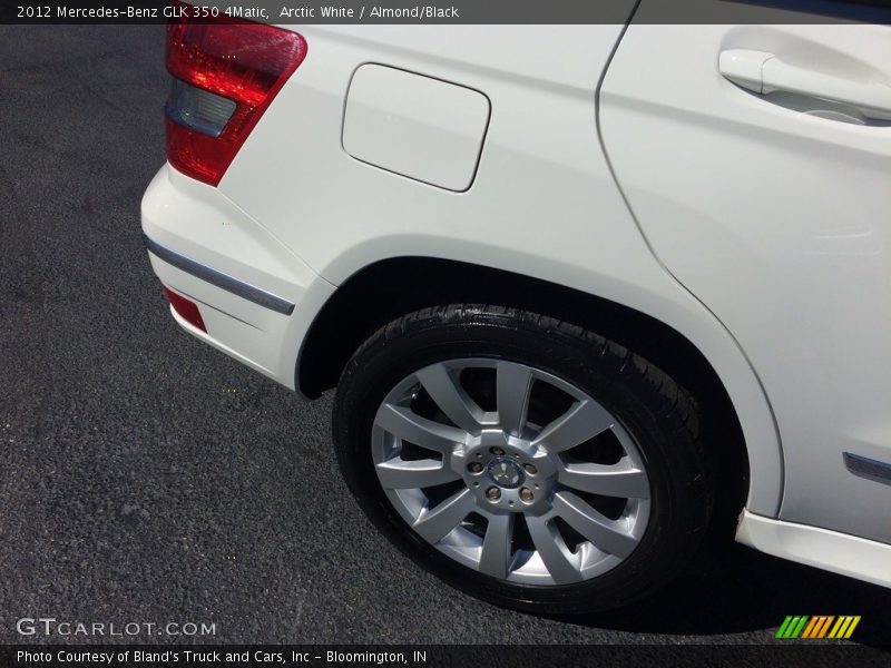 Arctic White / Almond/Black 2012 Mercedes-Benz GLK 350 4Matic