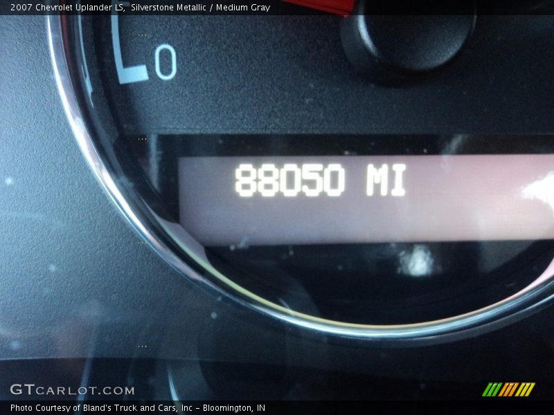 Silverstone Metallic / Medium Gray 2007 Chevrolet Uplander LS