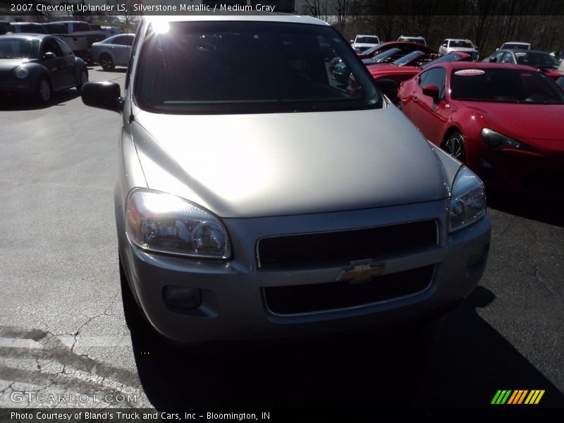 Silverstone Metallic / Medium Gray 2007 Chevrolet Uplander LS