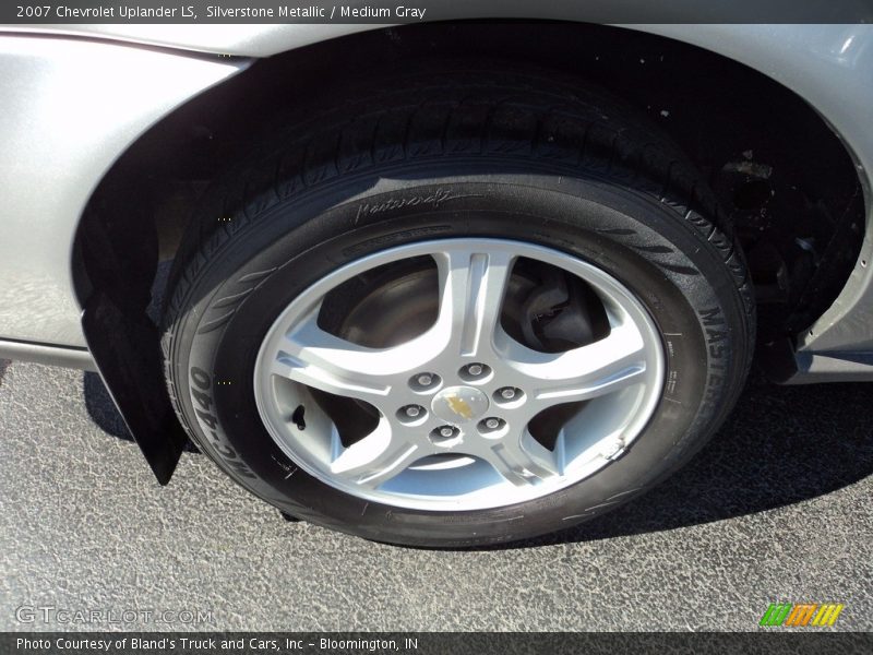 Silverstone Metallic / Medium Gray 2007 Chevrolet Uplander LS