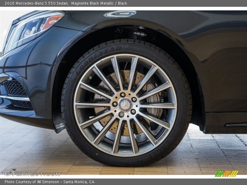 Magnetite Black Metallic / Black 2016 Mercedes-Benz S 550 Sedan