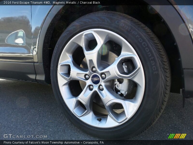 Magnetic Metallic / Charcoal Black 2016 Ford Escape Titanium 4WD