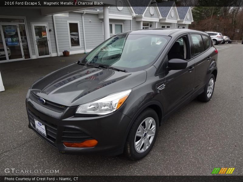 Magnetic Metallic / Charcoal Black 2016 Ford Escape S