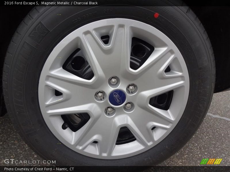 Magnetic Metallic / Charcoal Black 2016 Ford Escape S