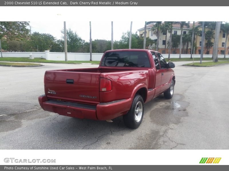 Dark Cherry Red Metallic / Medium Gray 2000 Chevrolet S10 LS Extended Cab