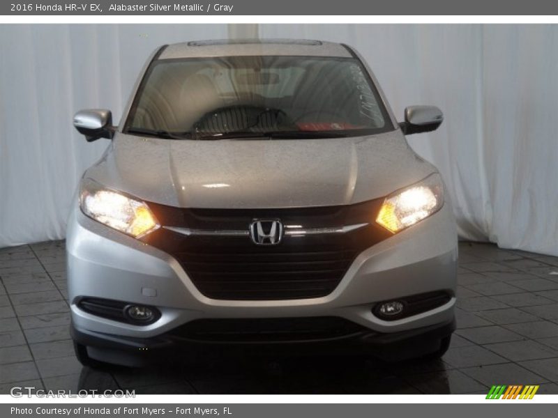 Alabaster Silver Metallic / Gray 2016 Honda HR-V EX