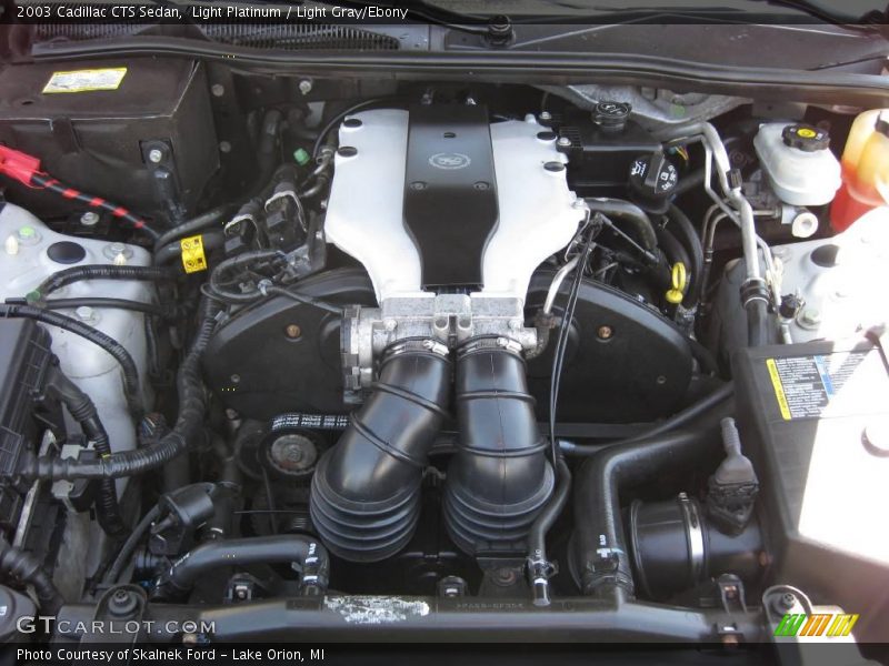 Light Platinum / Light Gray/Ebony 2003 Cadillac CTS Sedan