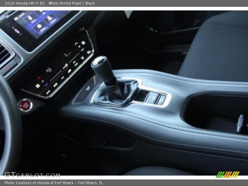 White Orchid Pearl / Black 2016 Honda HR-V EX