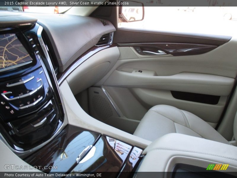 Silver Coast Metallic / Shale/Cocoa 2015 Cadillac Escalade Luxury 4WD