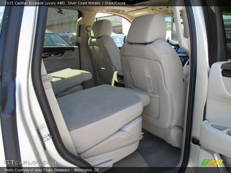 Silver Coast Metallic / Shale/Cocoa 2015 Cadillac Escalade Luxury 4WD