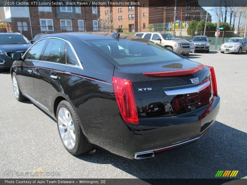Black Raven / Medium Titanium/Jet Black 2016 Cadillac XTS Luxury Sedan