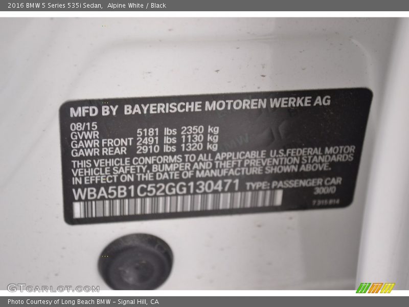 Alpine White / Black 2016 BMW 5 Series 535i Sedan