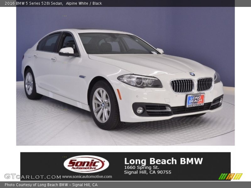 Alpine White / Black 2016 BMW 5 Series 528i Sedan