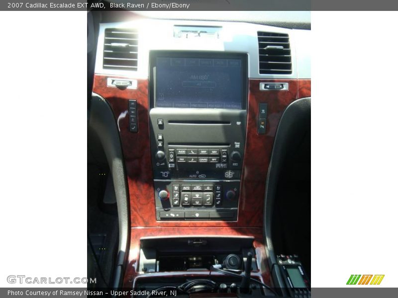 Black Raven / Ebony/Ebony 2007 Cadillac Escalade EXT AWD
