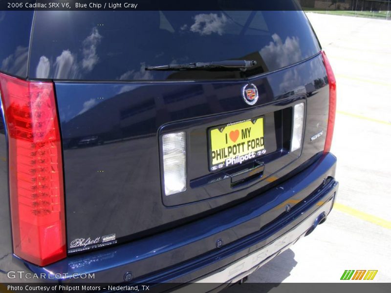 Blue Chip / Light Gray 2006 Cadillac SRX V6