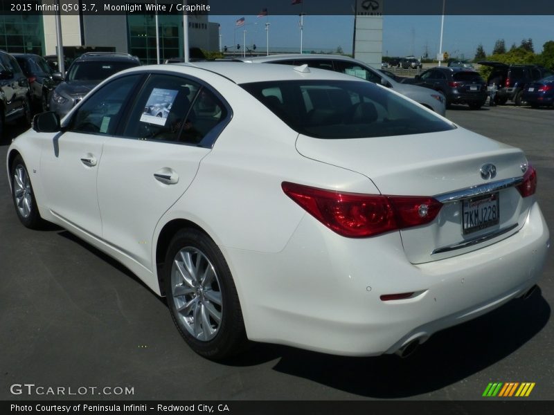Moonlight White / Graphite 2015 Infiniti Q50 3.7