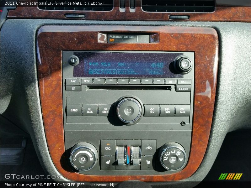 Silver Ice Metallic / Ebony 2011 Chevrolet Impala LT