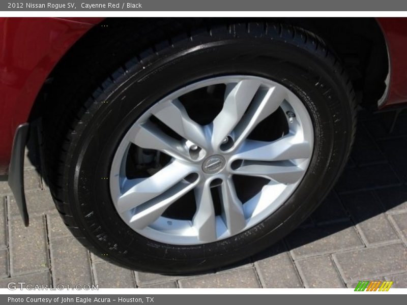 Cayenne Red / Black 2012 Nissan Rogue SV