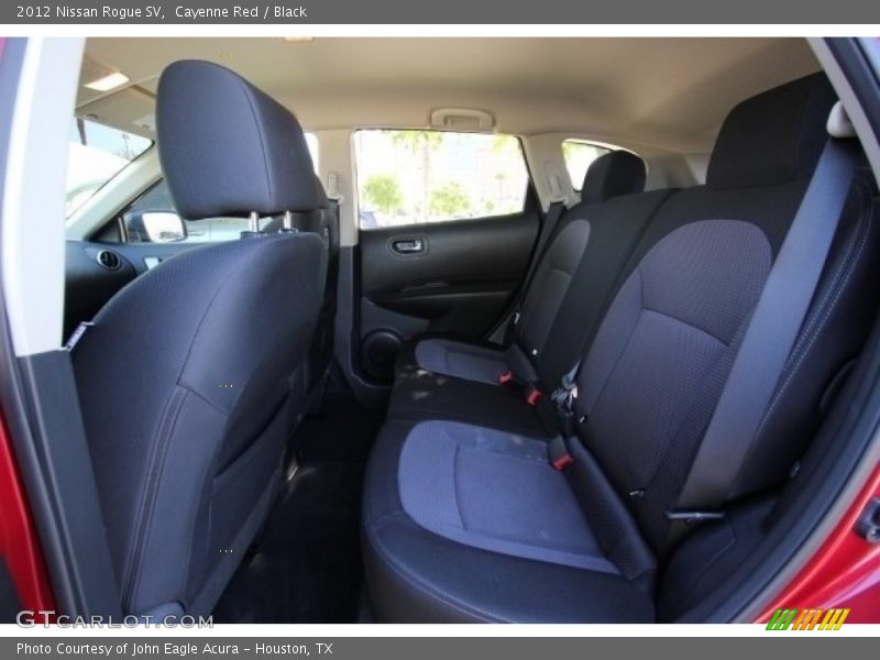 Cayenne Red / Black 2012 Nissan Rogue SV