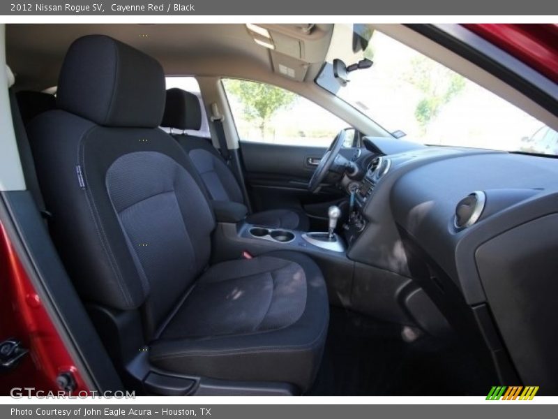 Cayenne Red / Black 2012 Nissan Rogue SV