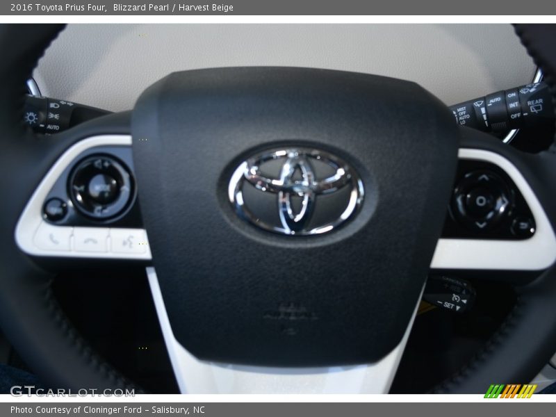 Blizzard Pearl / Harvest Beige 2016 Toyota Prius Four