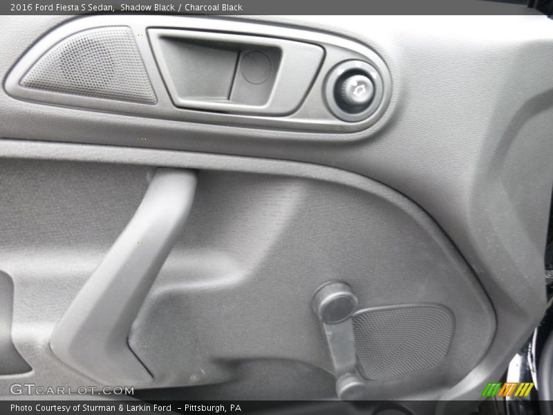 Shadow Black / Charcoal Black 2016 Ford Fiesta S Sedan