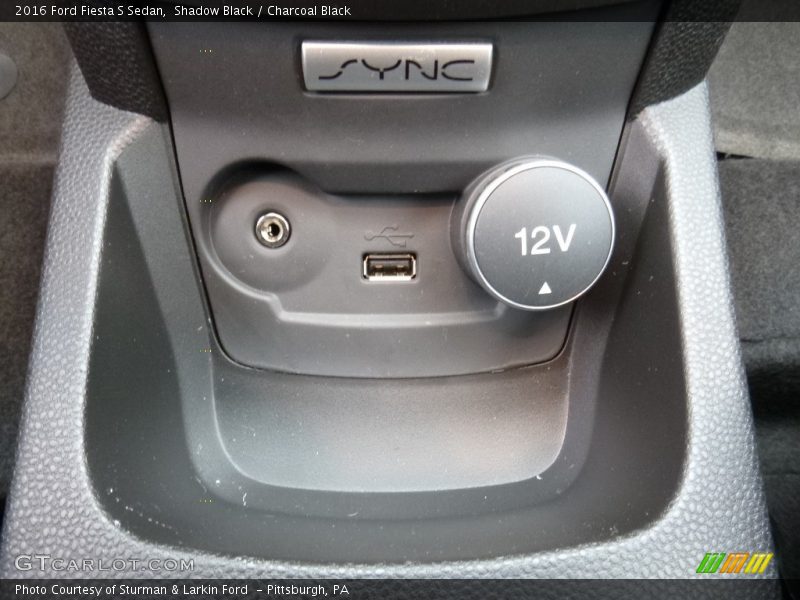 Shadow Black / Charcoal Black 2016 Ford Fiesta S Sedan
