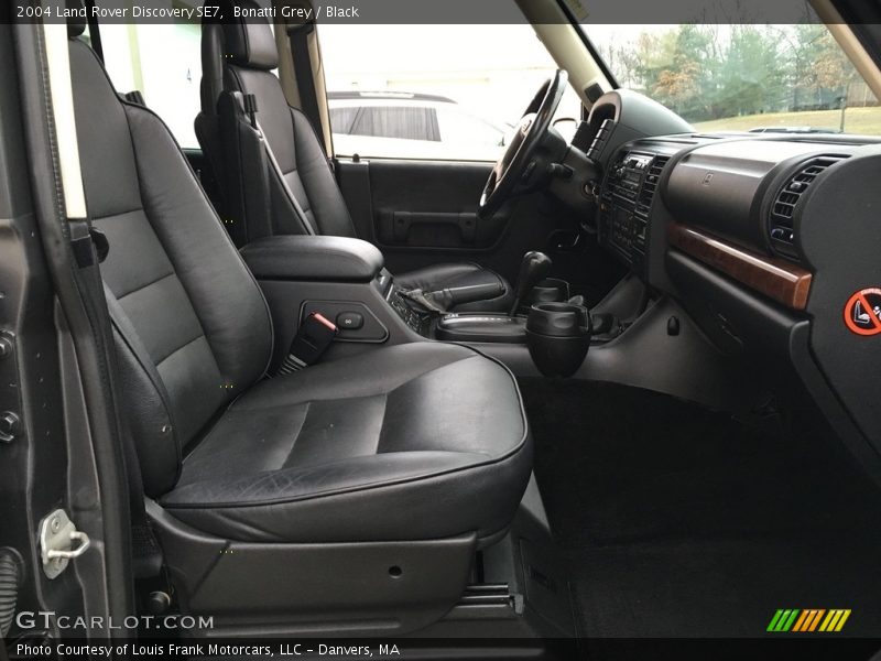 Bonatti Grey / Black 2004 Land Rover Discovery SE7