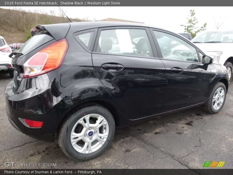 Shadow Black / Medium Light Stone 2016 Ford Fiesta SE Hatchback