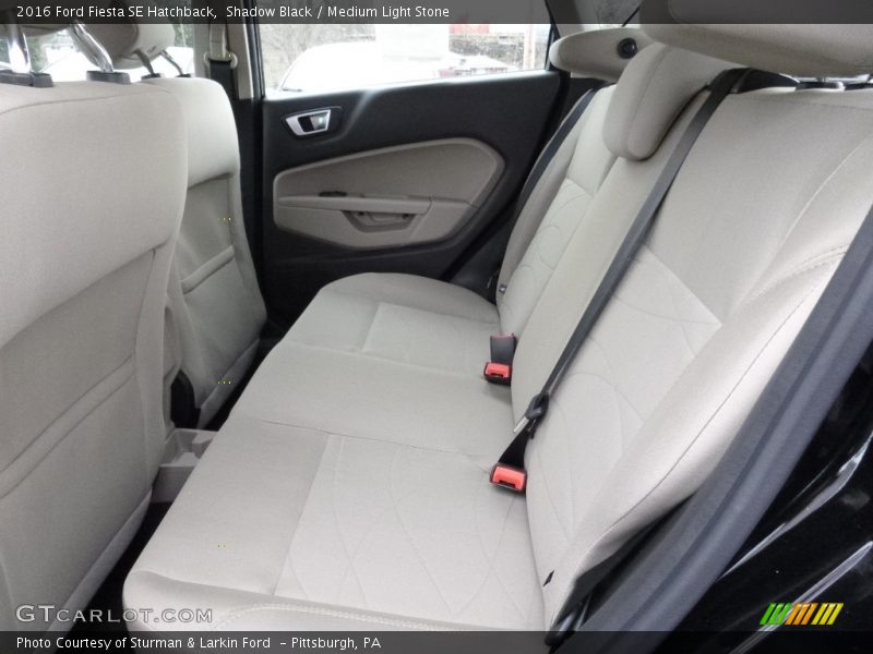 Shadow Black / Medium Light Stone 2016 Ford Fiesta SE Hatchback