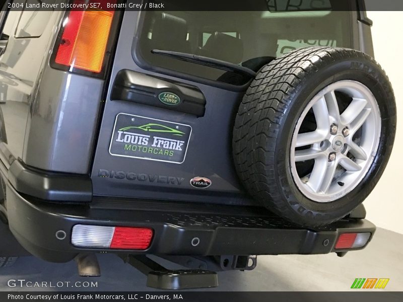 Bonatti Grey / Black 2004 Land Rover Discovery SE7
