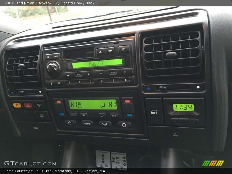 Bonatti Grey / Black 2004 Land Rover Discovery SE7