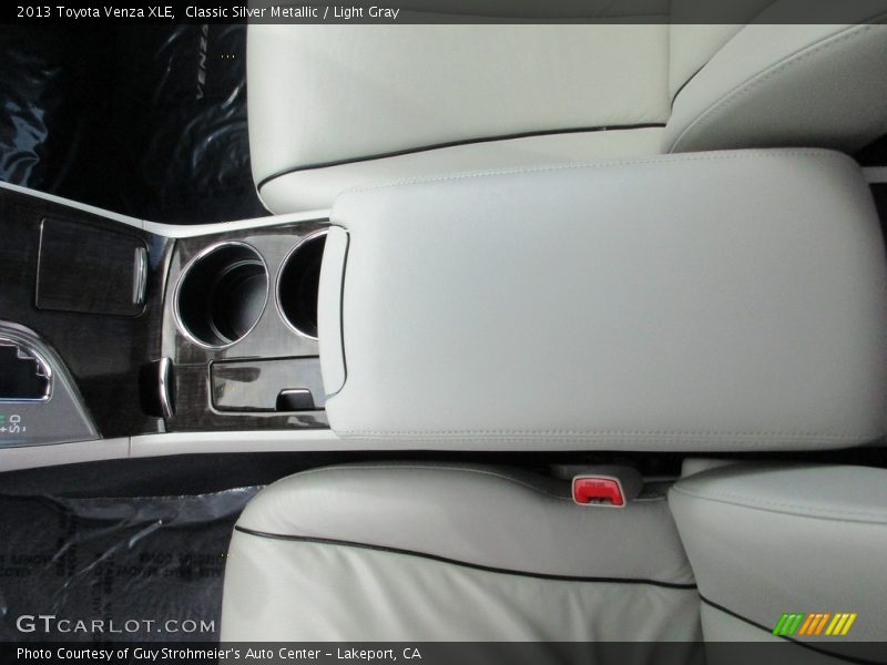 Classic Silver Metallic / Light Gray 2013 Toyota Venza XLE