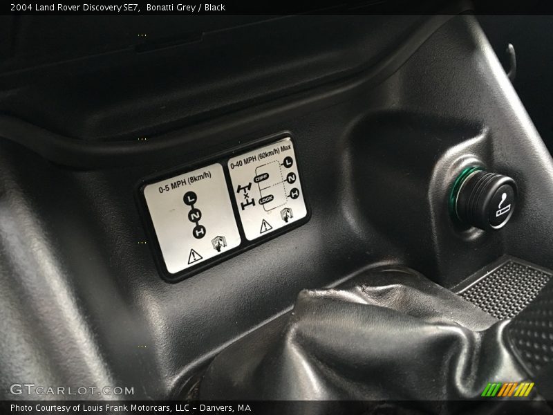 Bonatti Grey / Black 2004 Land Rover Discovery SE7