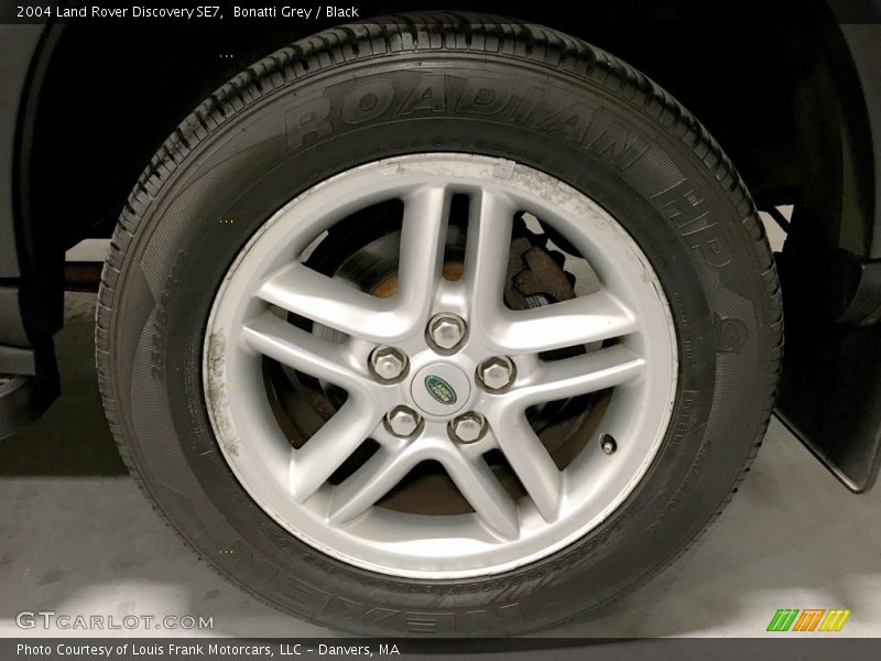Bonatti Grey / Black 2004 Land Rover Discovery SE7