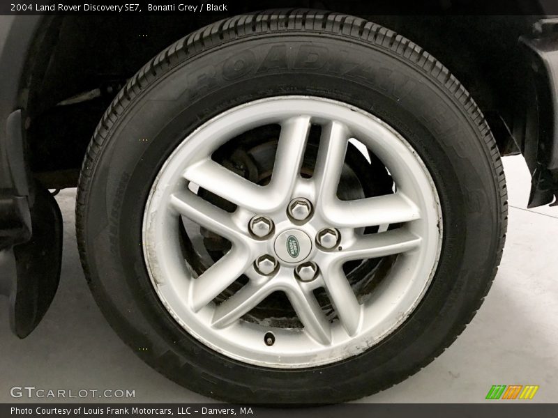 Bonatti Grey / Black 2004 Land Rover Discovery SE7