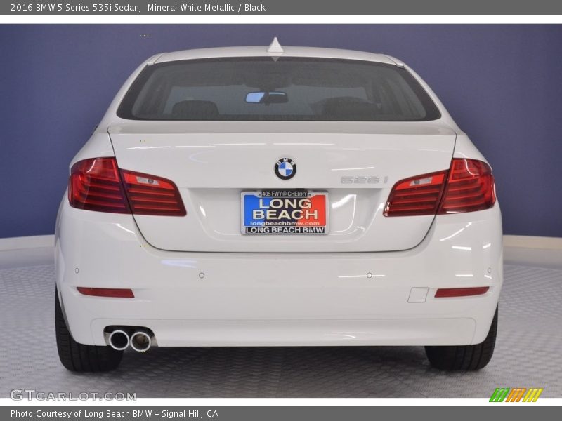 Mineral White Metallic / Black 2016 BMW 5 Series 535i Sedan