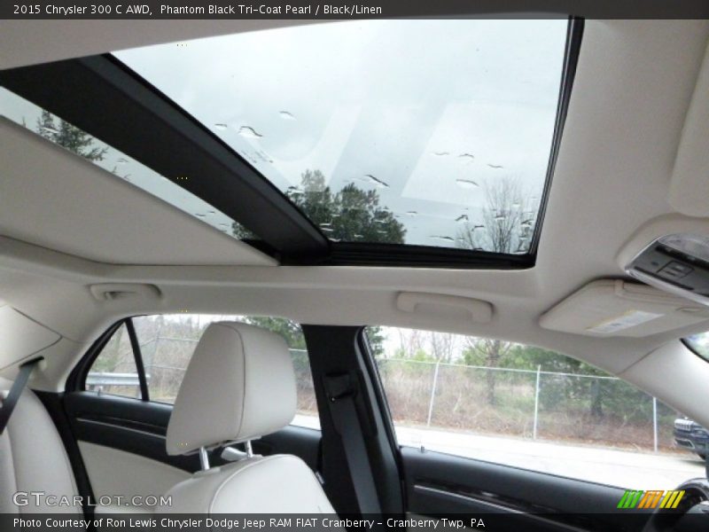 Sunroof of 2015 300 C AWD