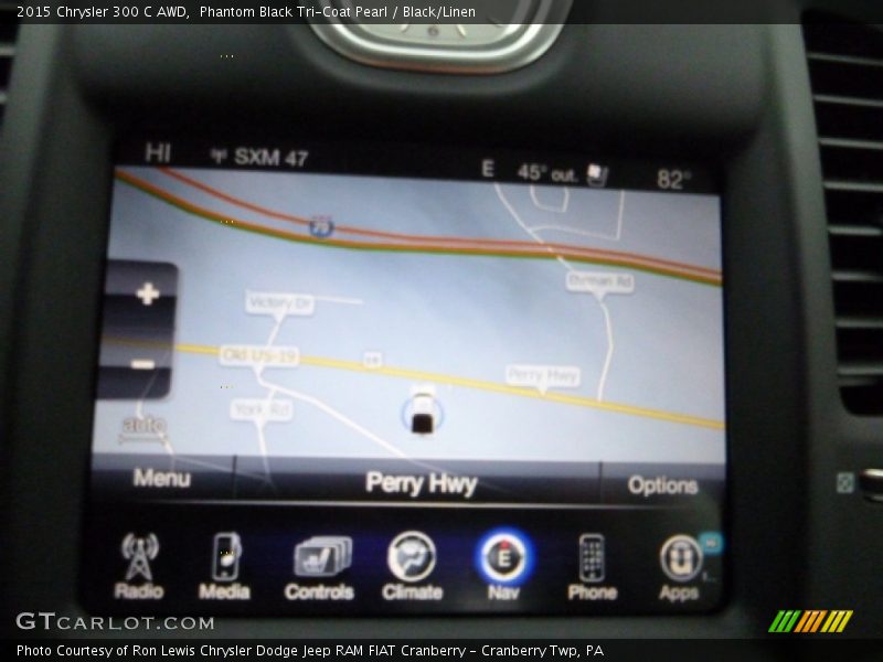 Phantom Black Tri-Coat Pearl / Black/Linen 2015 Chrysler 300 C AWD