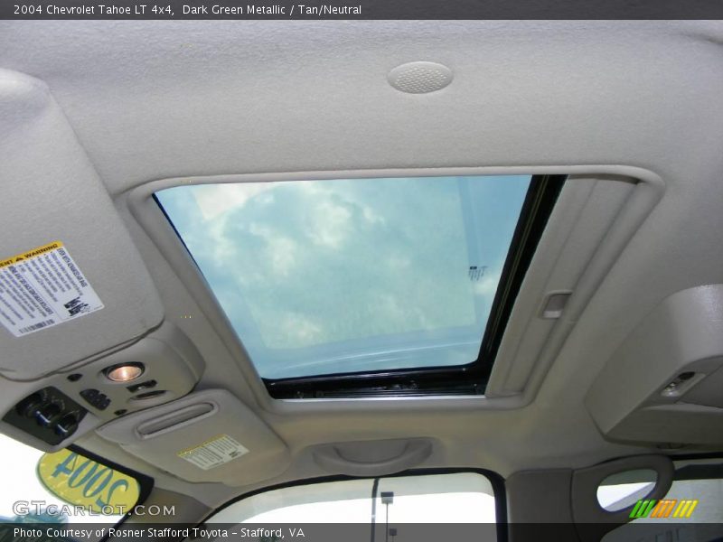 Dark Green Metallic / Tan/Neutral 2004 Chevrolet Tahoe LT 4x4