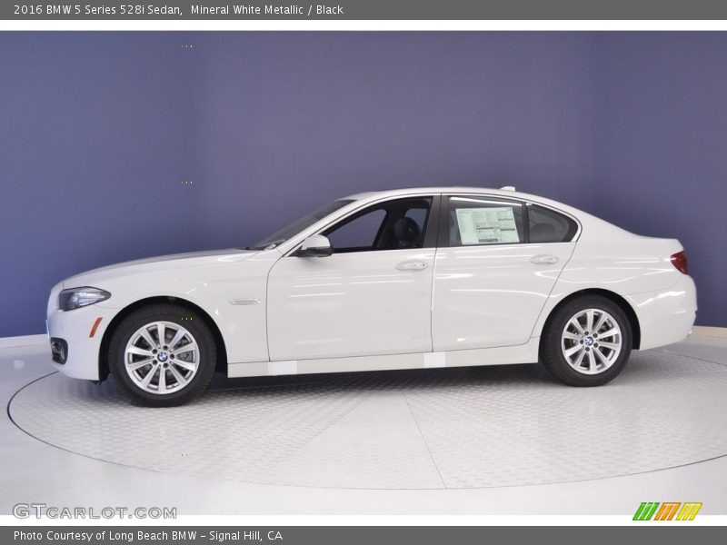 Mineral White Metallic / Black 2016 BMW 5 Series 528i Sedan