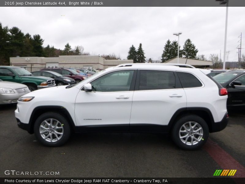Bright White / Black 2016 Jeep Cherokee Latitude 4x4