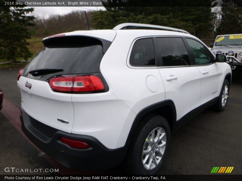 Bright White / Black 2016 Jeep Cherokee Latitude 4x4