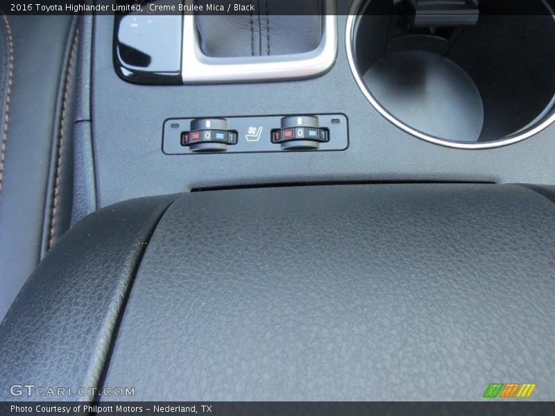 Creme Brulee Mica / Black 2016 Toyota Highlander Limited