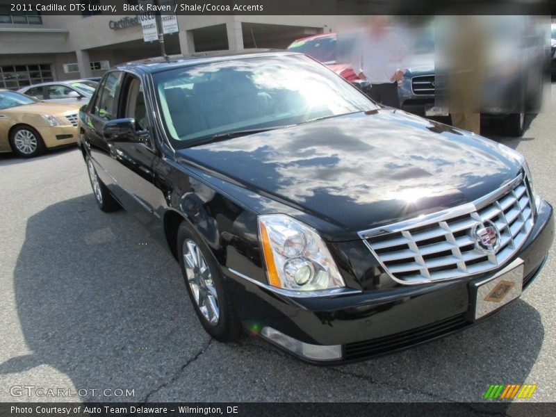 Black Raven / Shale/Cocoa Accents 2011 Cadillac DTS Luxury